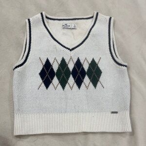 Hollister White Argyle Sweater Vest
